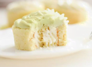 avocado rolcake met slagroom [Kookmutsjes