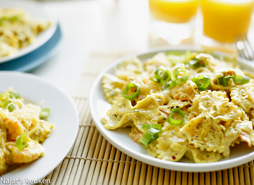 Romige pasta met gamba en zalm