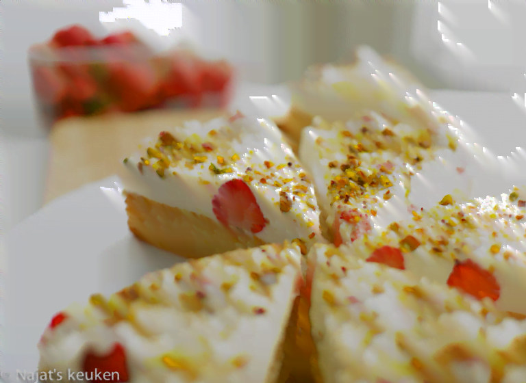 Zachte aardbeien cheesecake