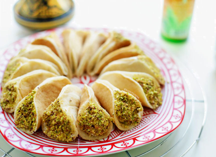 Qatayef (gevulde pannenkoek)