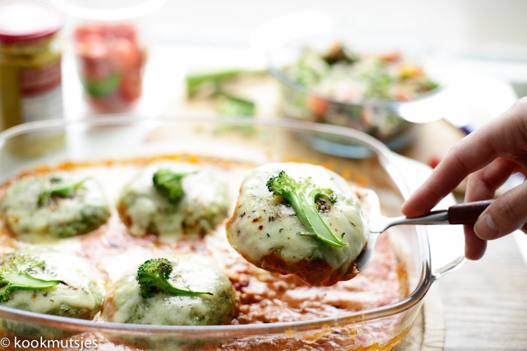 Romige aardappel-broccoli schotel