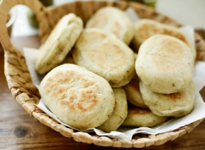 Zachte pesto panbroodjes