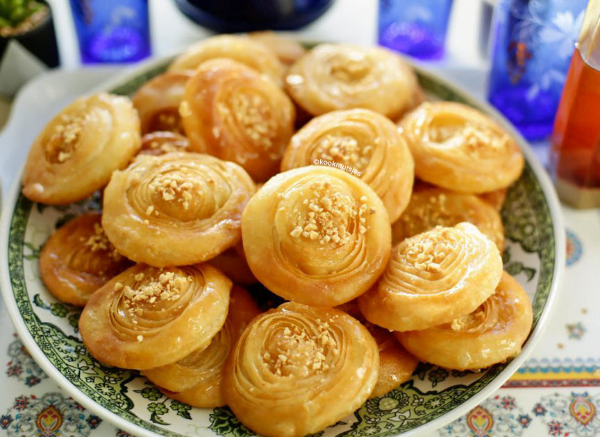 Rghaif swirls met honing