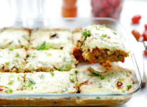 Aardappelschotel met tonijn