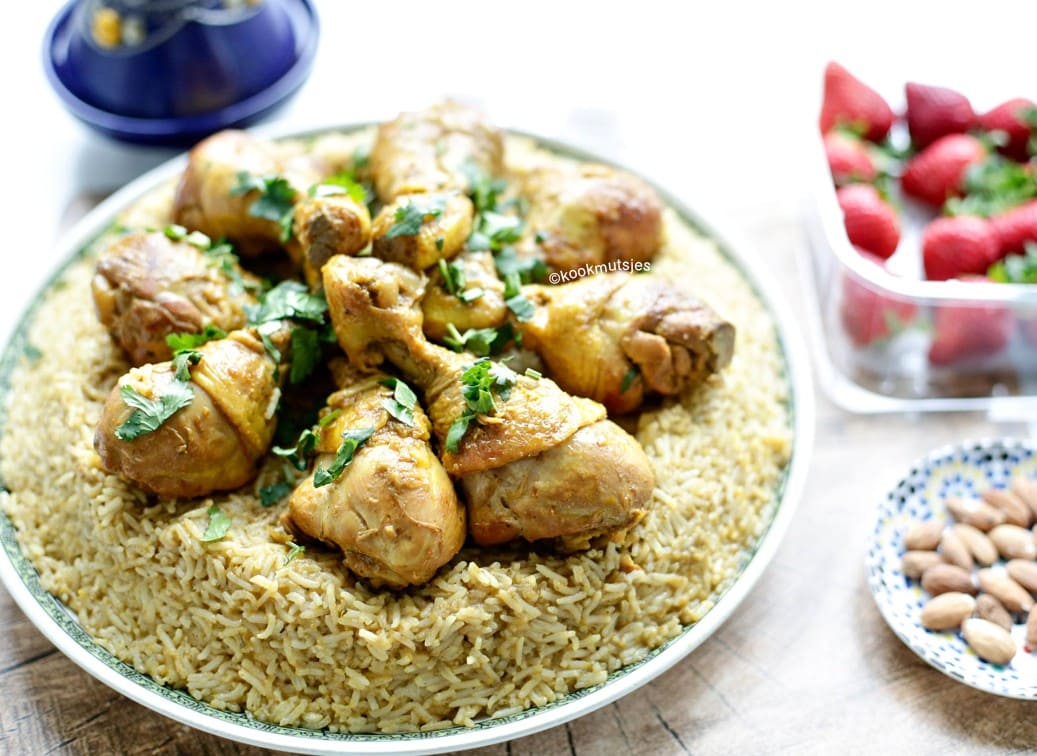 Kipdrumsticks met rijst