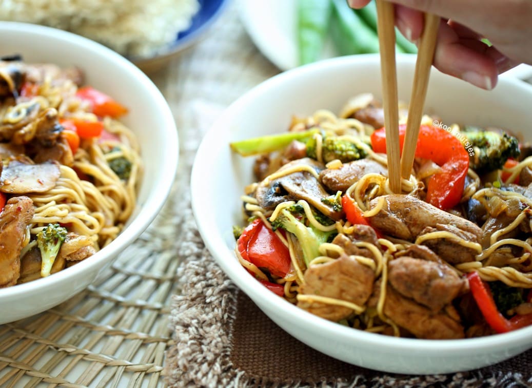 Noedels met kip + VIDEO