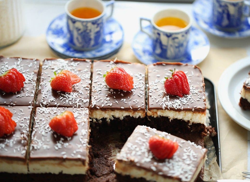 Chocolade kokoscake (Bounty)