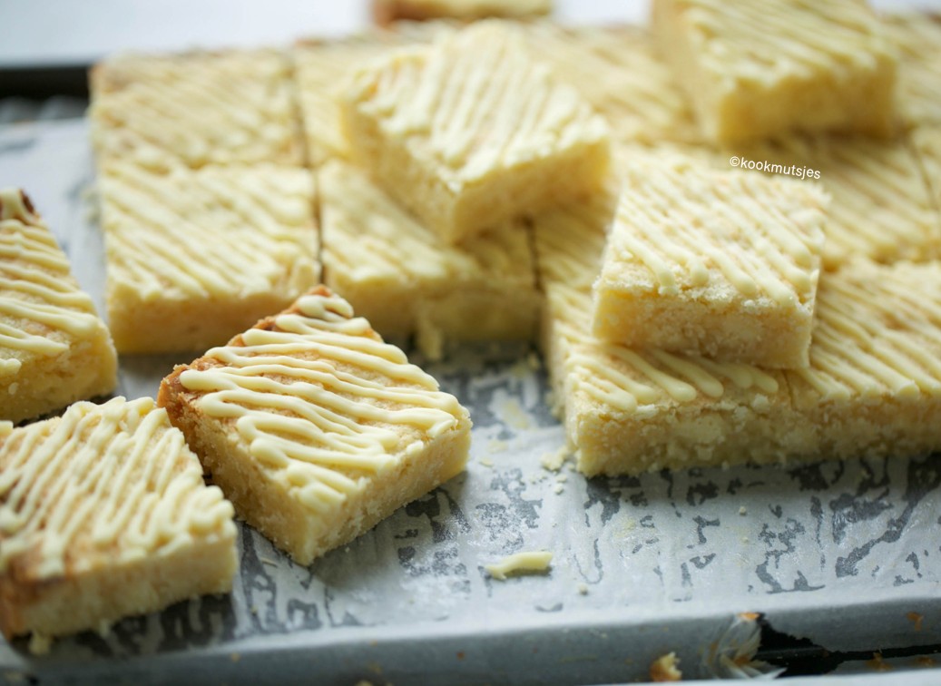 Roomboterkoekjes met witte chocolade