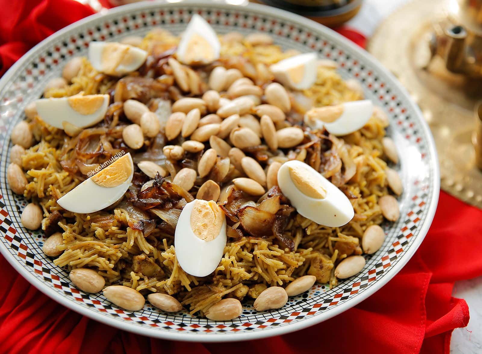 Vermicelli met kip en ui