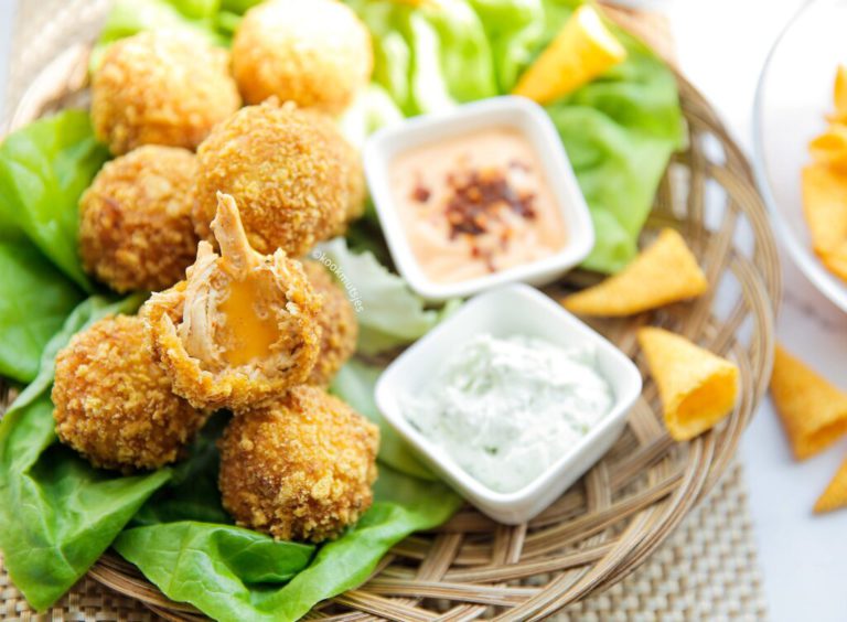 Bugles-kipballetjes met kaas