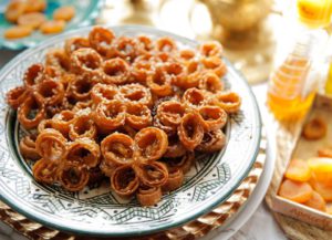 Chebakia bloemen (honingkoek)