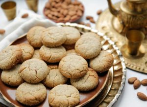 Ghriba met amandel en witte chocolade