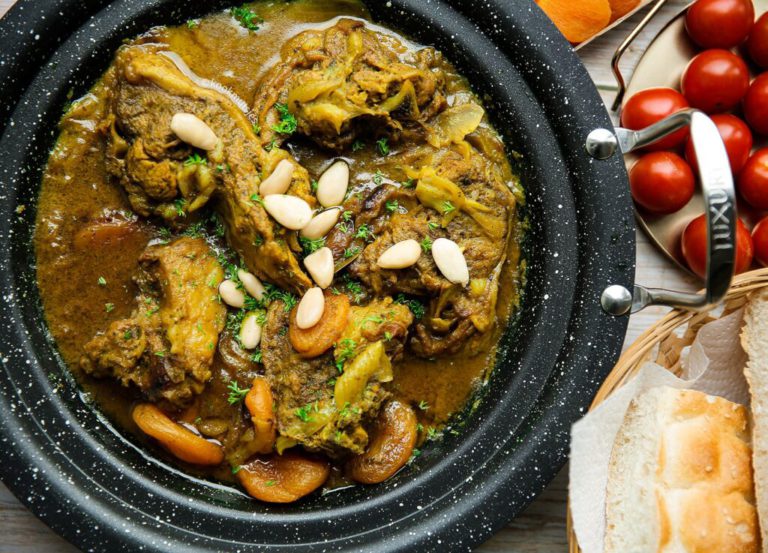 Tajine met lamsvlees en abrikozen