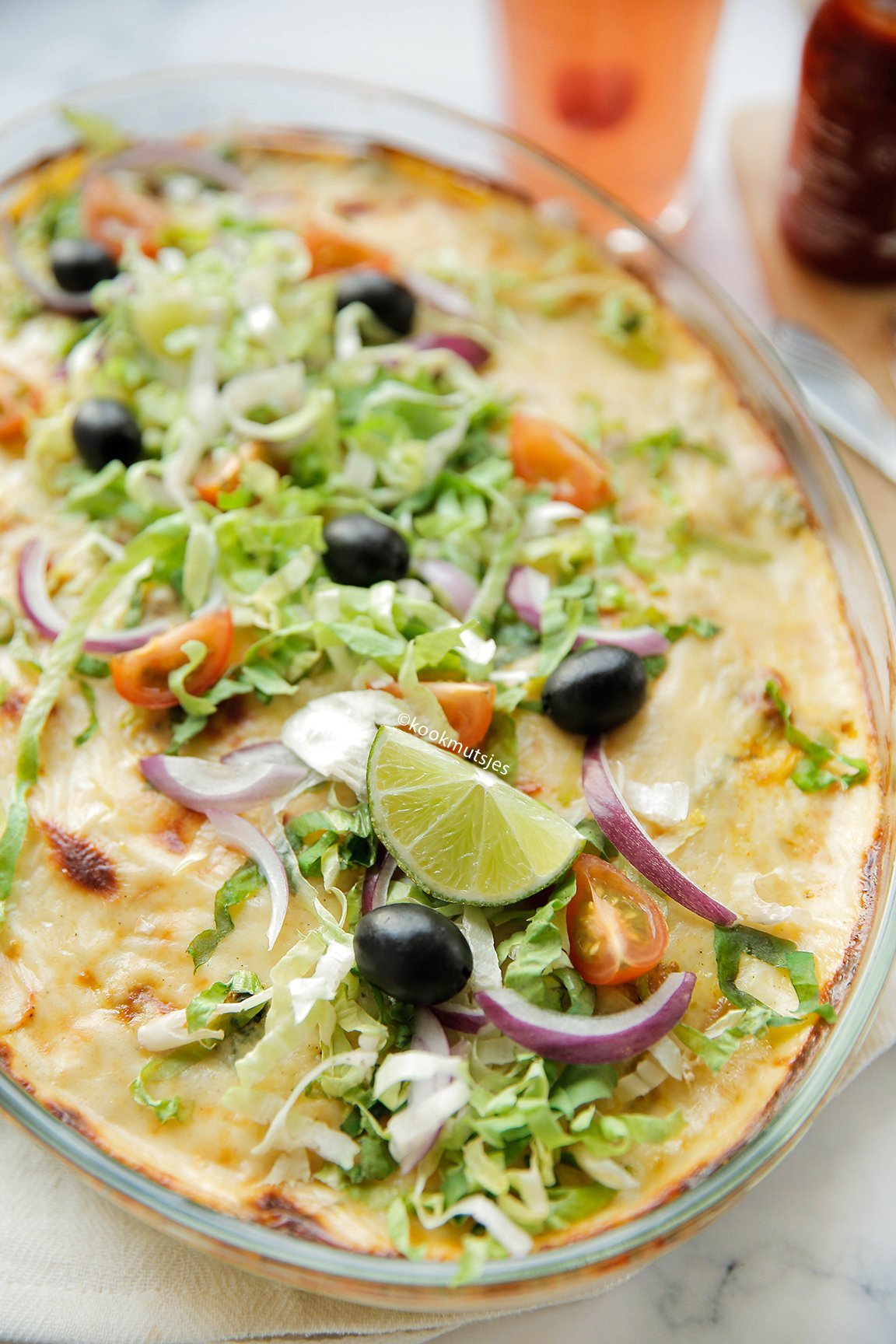 Aardappelschotel met kip en bechamelsaus