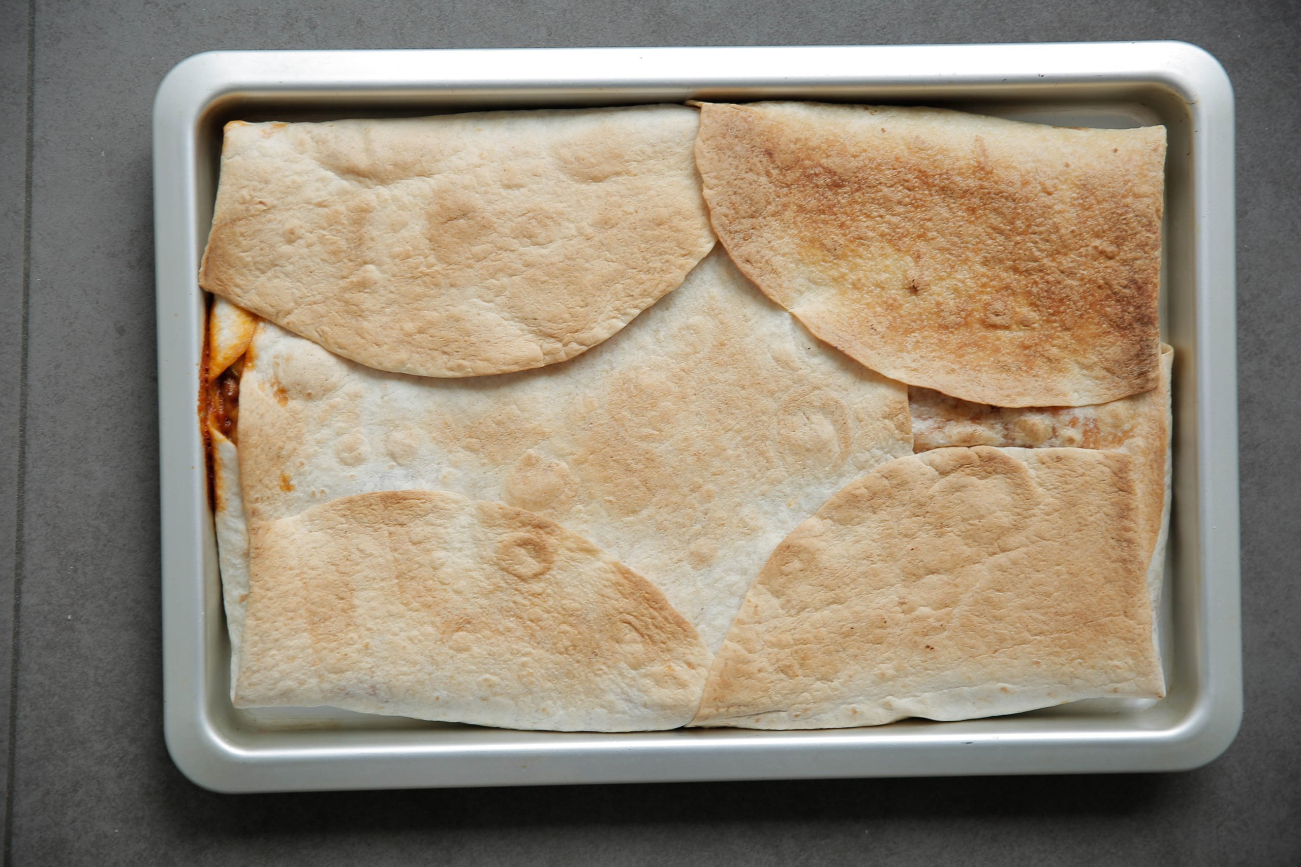 Wraptaart met gehakt bakken in de oven