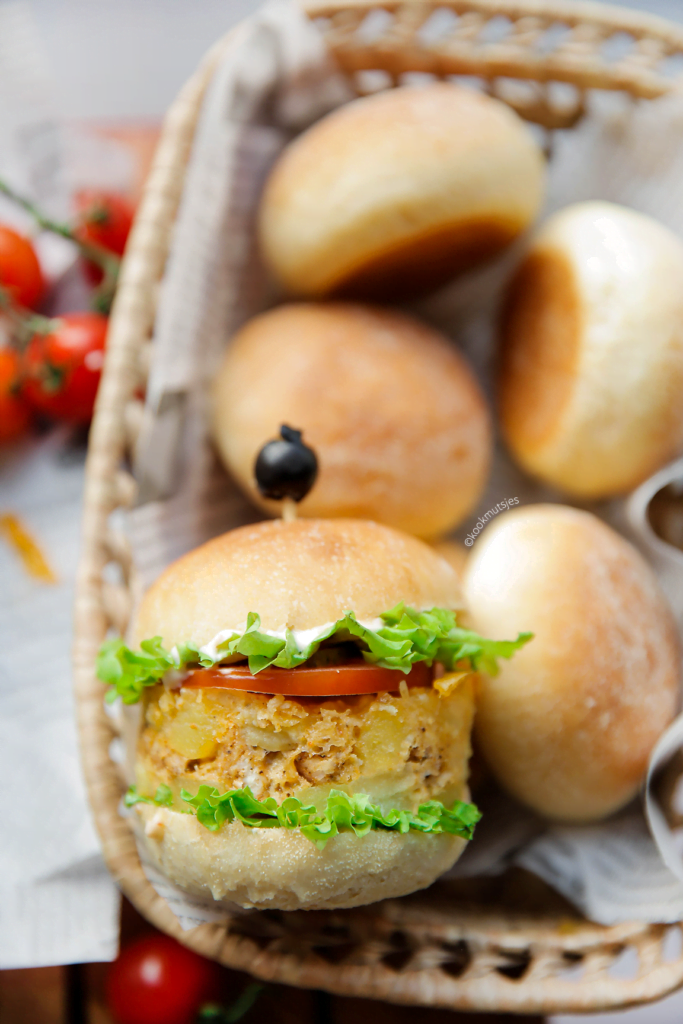 Tortilla burger met kip eindresultaat