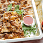 Kip met ei en gekarameliseerde ui Kookmutsjes