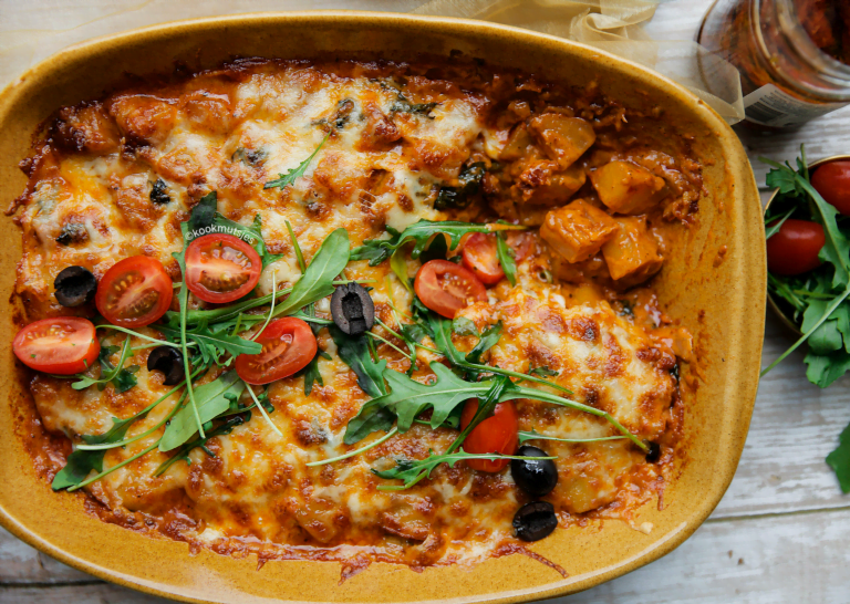 Aardappelschotel met Toscaanse saus