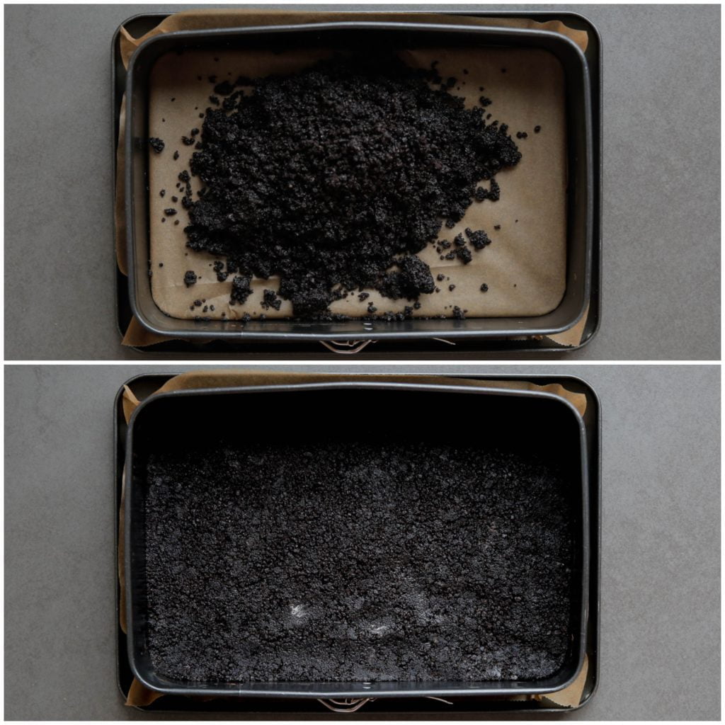 Verdeel het koekjesdeeg over een bakvorm en druk goed aan. Leg afgedekt in de vriezer.