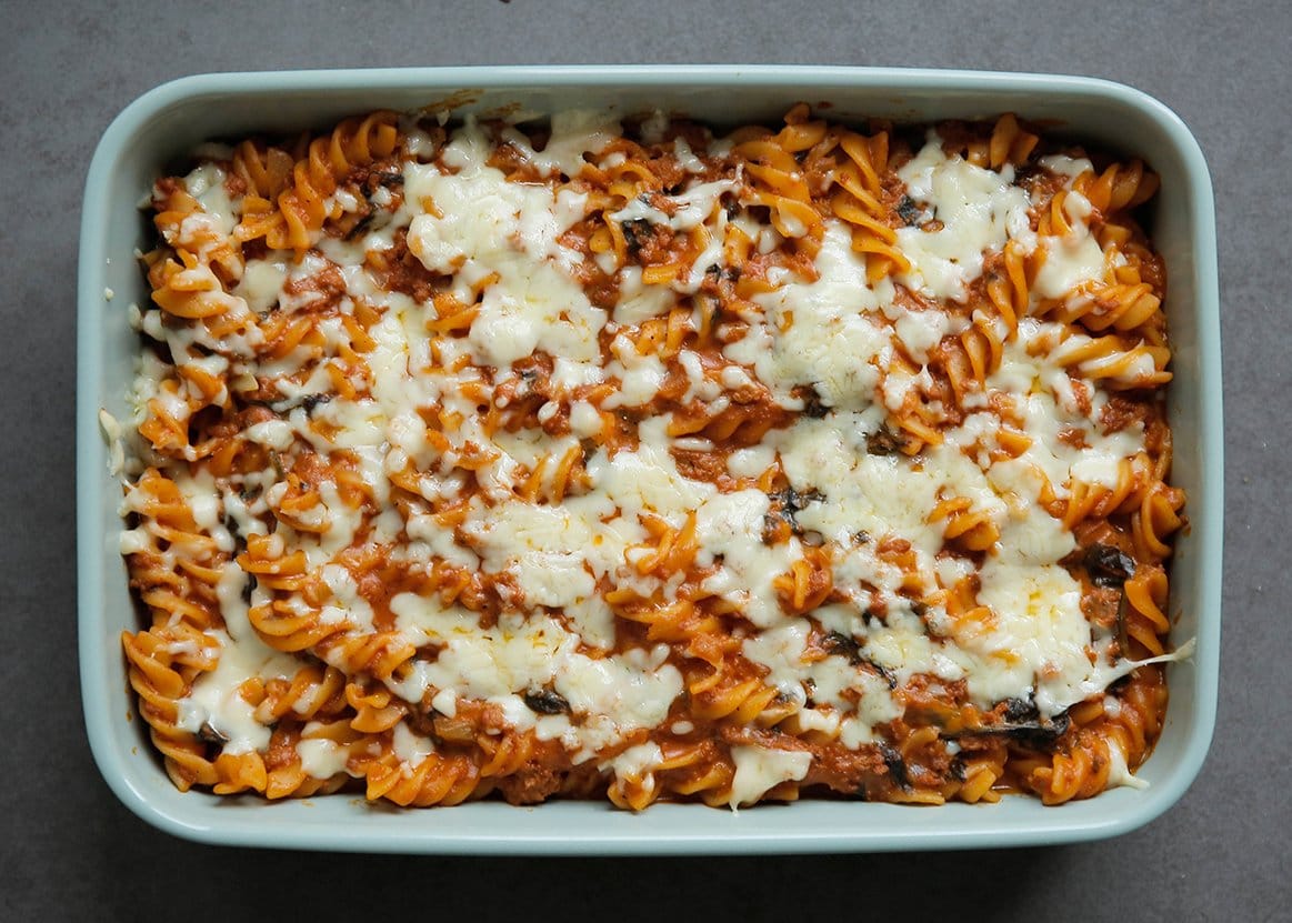 Fusilli gehaktschotel bakken in de oven