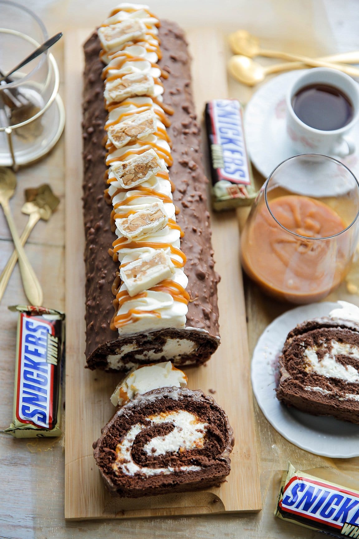 Snickers rolcake eindresultaat Kookmutsjes