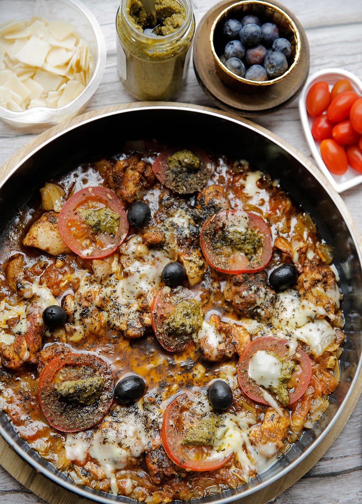 Kip in groentesaus eindresultaat Kookmutsjes