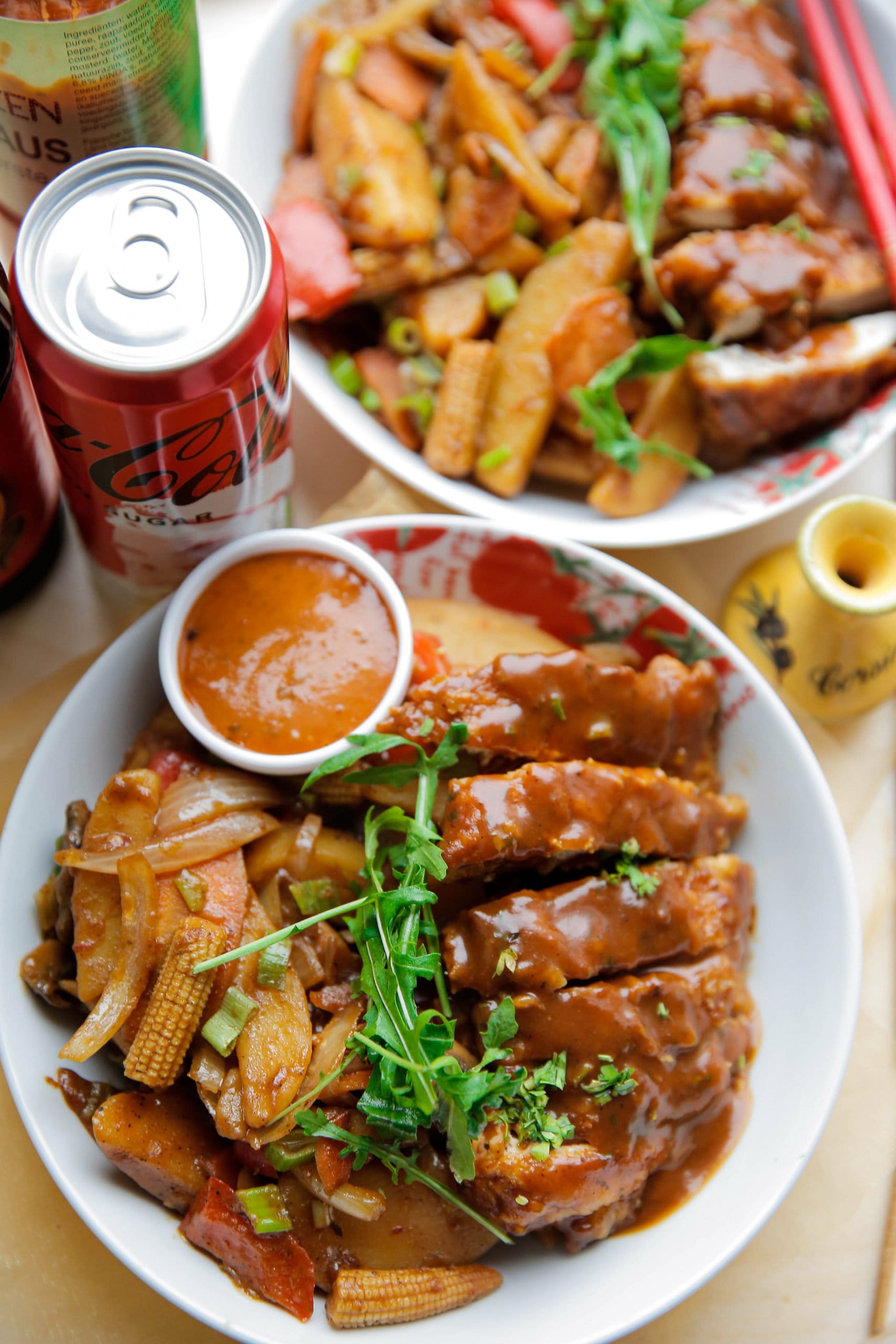 Kip in saus met aardappel wok eindresultaat