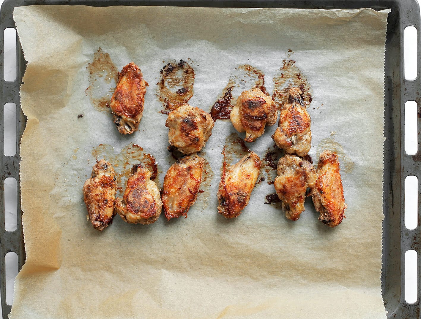 Kippenvleugels omdraaien in de oven