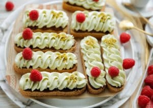 Mini pistache slofjes