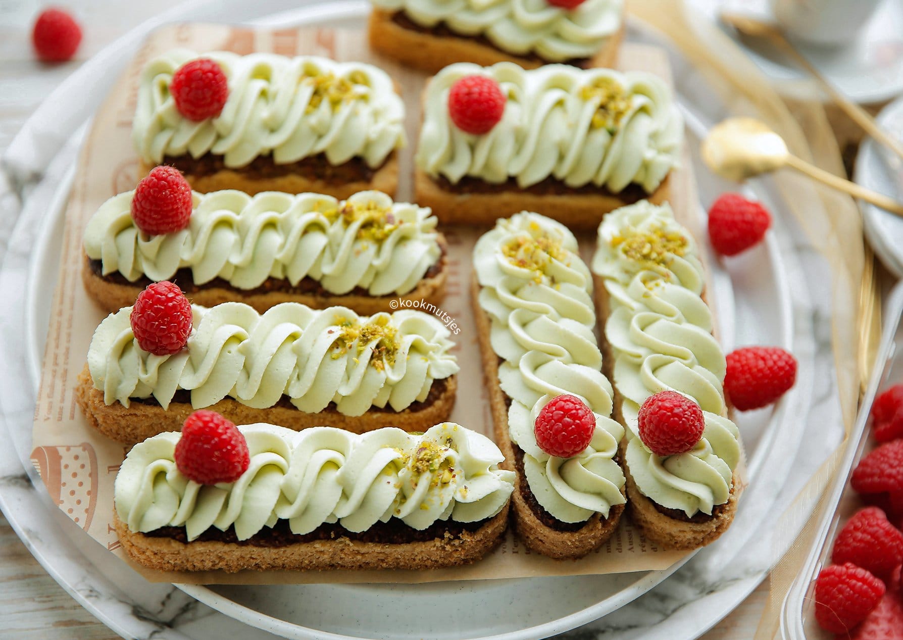 Mini pistache slofjes