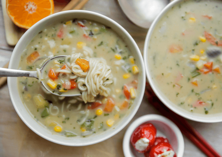 Vegetarische noedelsoep