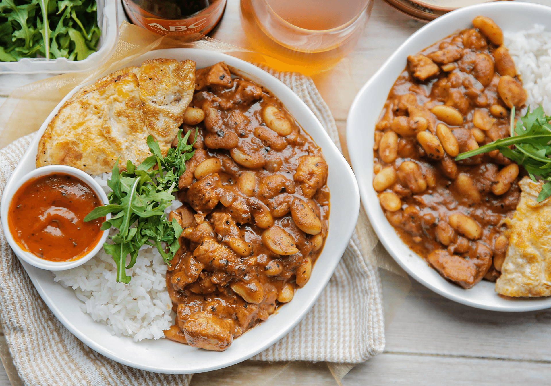 Kip met witte bonen in saus