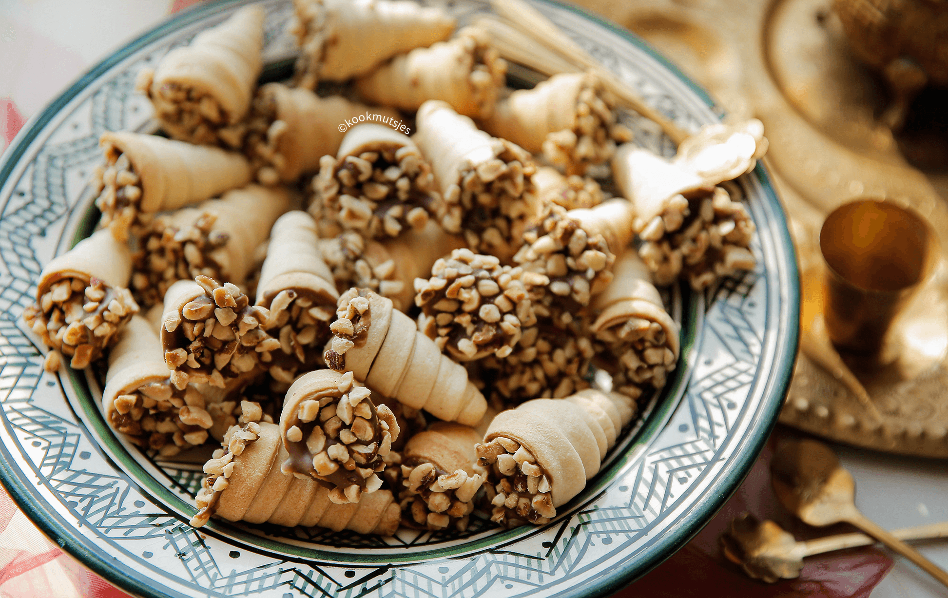 Chocolade hoorntjes met hazelnoten
