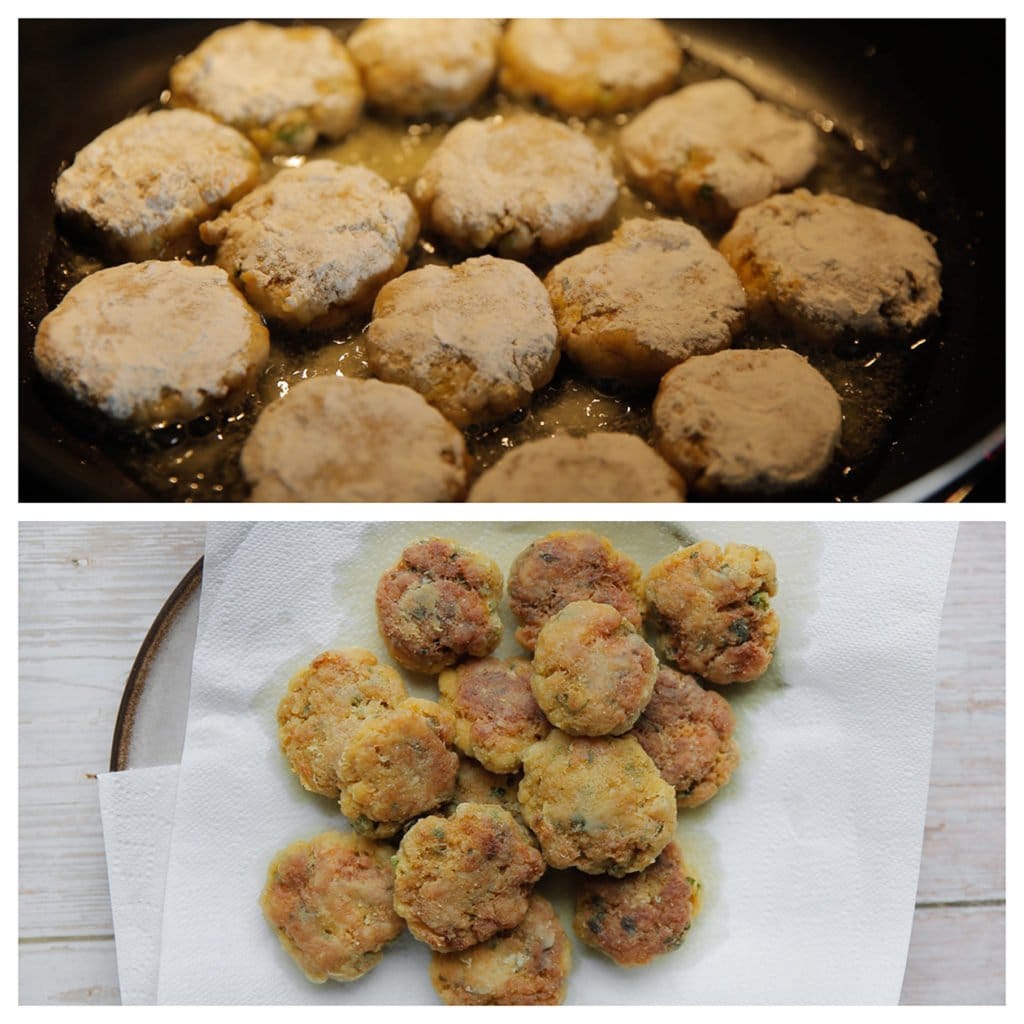 Verhit wat olie in een koekenpan op middelhoog vuur. Bak de kabeljauwburgers gaar.