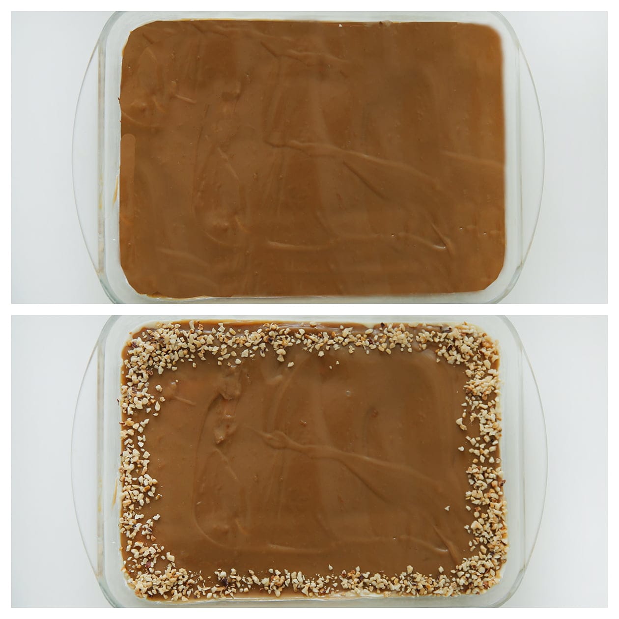 Koffiemengsel uitsmeren over de koek en decoreren met gehakte hazelnoten