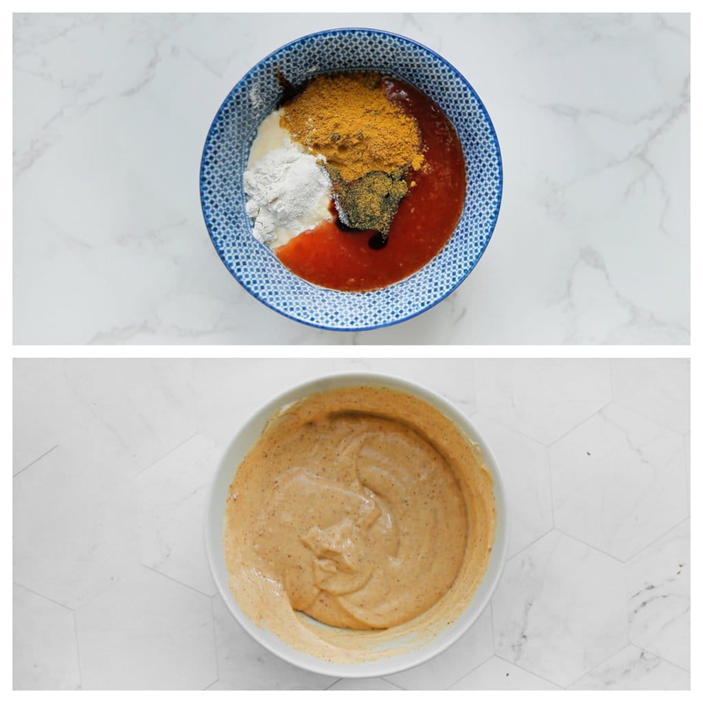 Doe de mayonaise, chilisaus, sambal, ras el hanout, uienpoeder en honing in een kom. Meng goed.