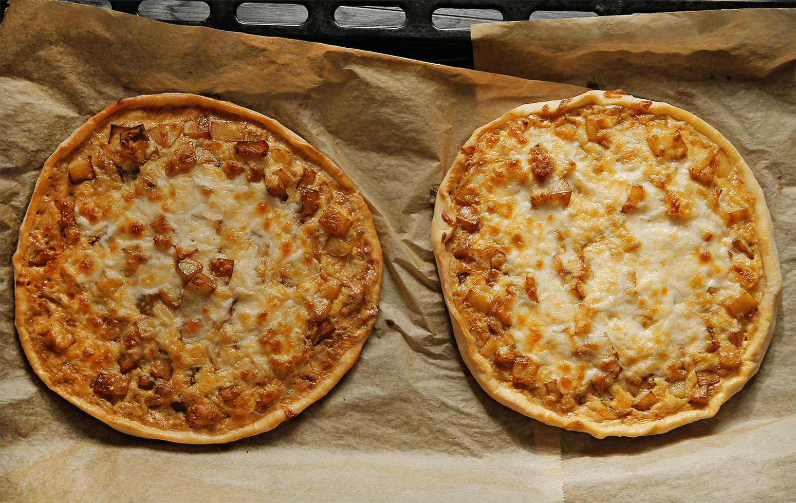 Tortilla pizza afbakken