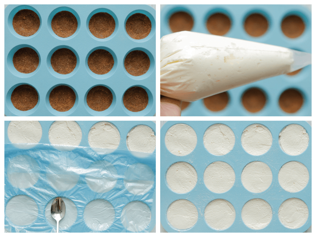 Schep het cheesecakebeslag over het koekjesdeeg. Leg er huishoudfolie of een boterhamzakje over het cheesecakebeslag en druk met een lepel goed aan. Op deze manier wordt de bovenkant ook mooi egaal. Verwijder de huishoudfolie/boterhamzak.