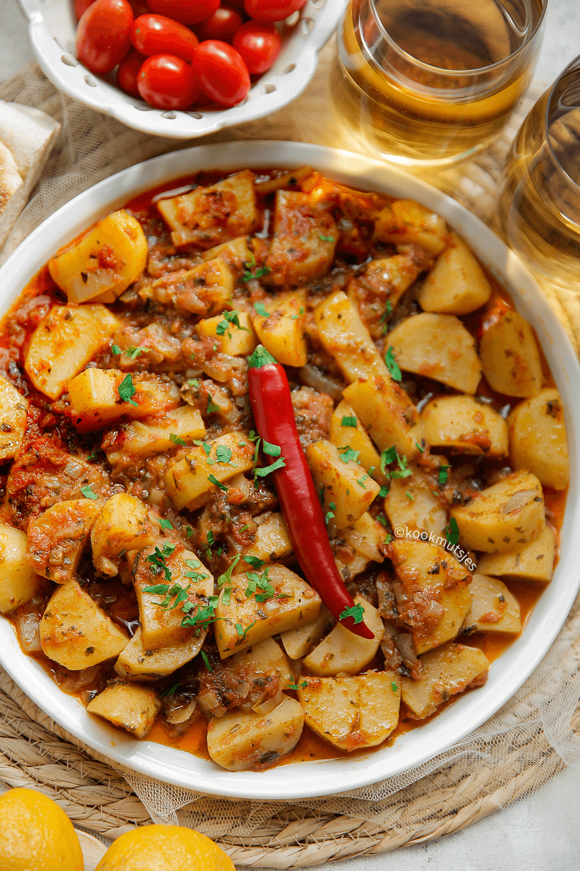 Aardappels in tomatenpuree Kookmutsjes eindresultaat