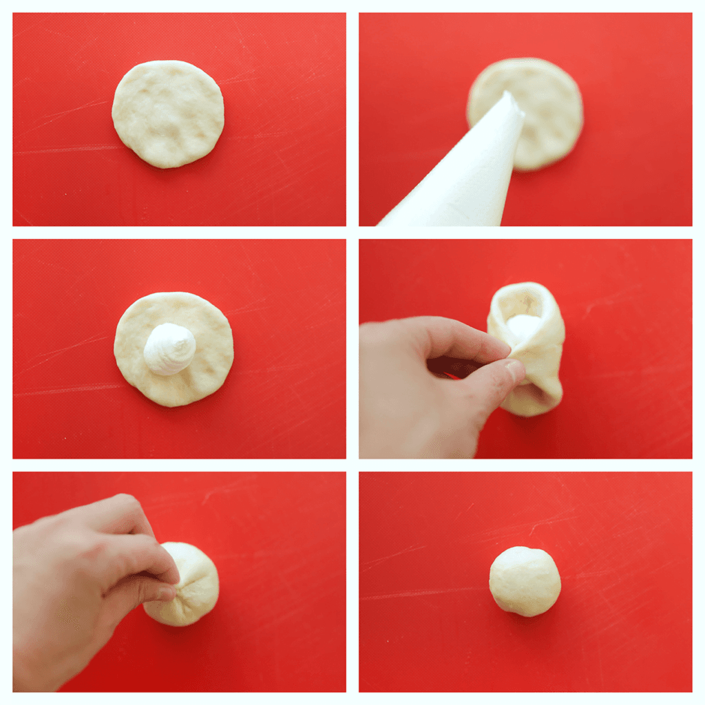 Spuit het roomkaasmengsel erop (15 gram per stuk). Vouw dicht en rol het deeg mooi rond.