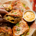 Pizza wraps gevuld met gehakt en friet Kookmutsjes