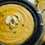 Rode tamarakt-bissara (rode erwtensoep) Kookmutsjes