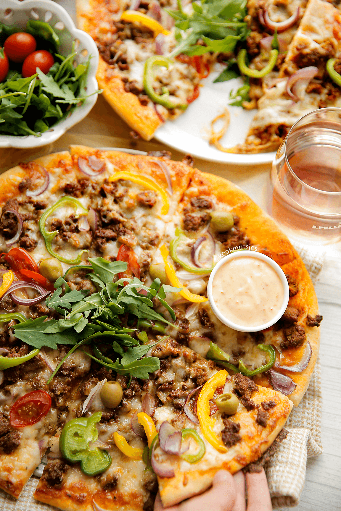 Pizza met gehakt eindresultaat Kookmutsjes