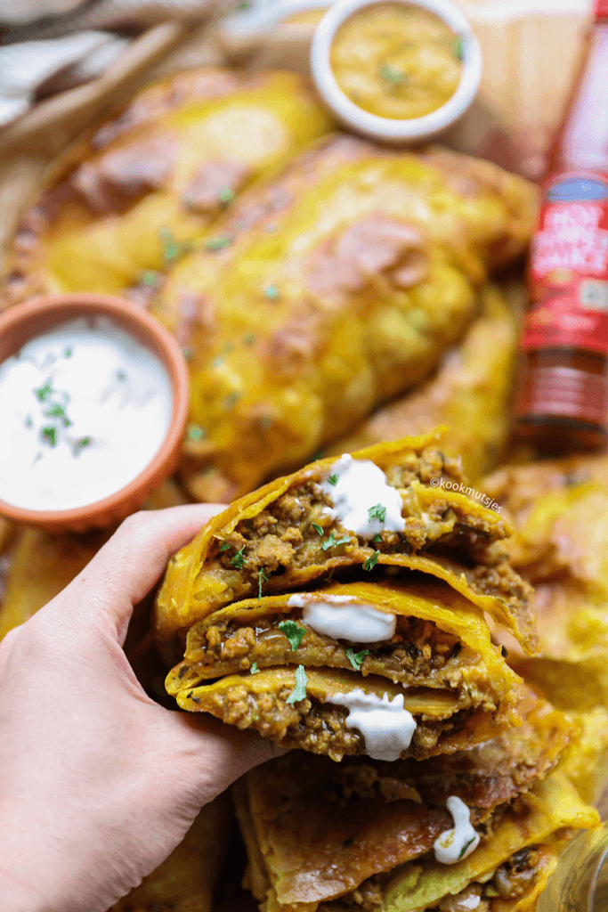 Jamaican patties eindresultaat Kookmutsjes