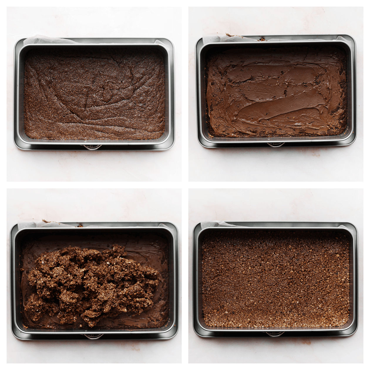 Nutella uitsmeren over de brownie met daarover het hazelnotenmengsel