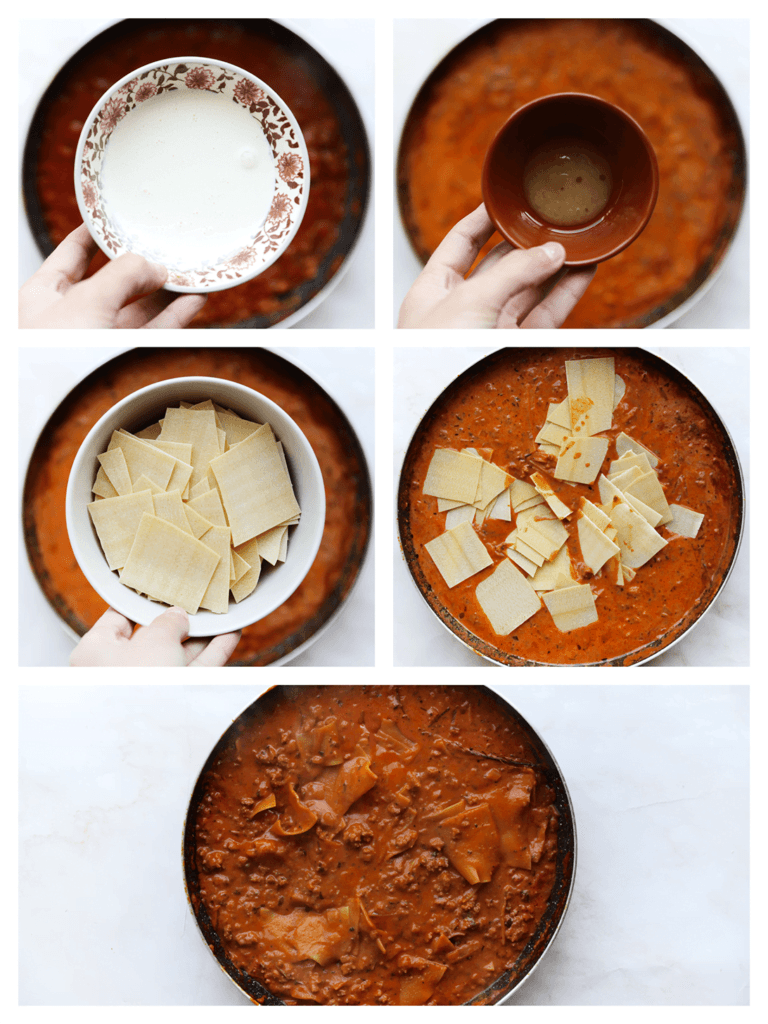 Wanneer de saus is ingekookt, voeg je de ongeklopte slagroom, honing en de stukgemaakte lasagnebladen toe. Meng goed en kook tot de lasagnebladen zacht zijn.