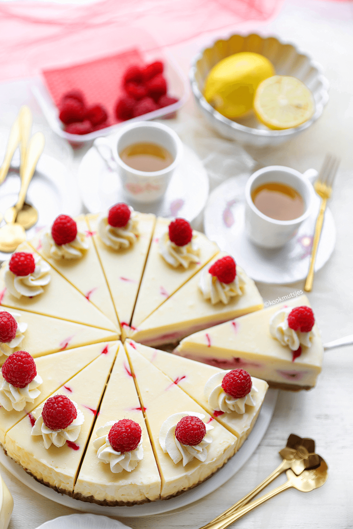 White chocolate raspberry cheesecake eindresultaat