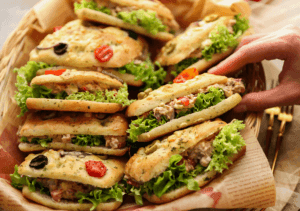 Focaccia met tonijnsalade Kookmutsjes