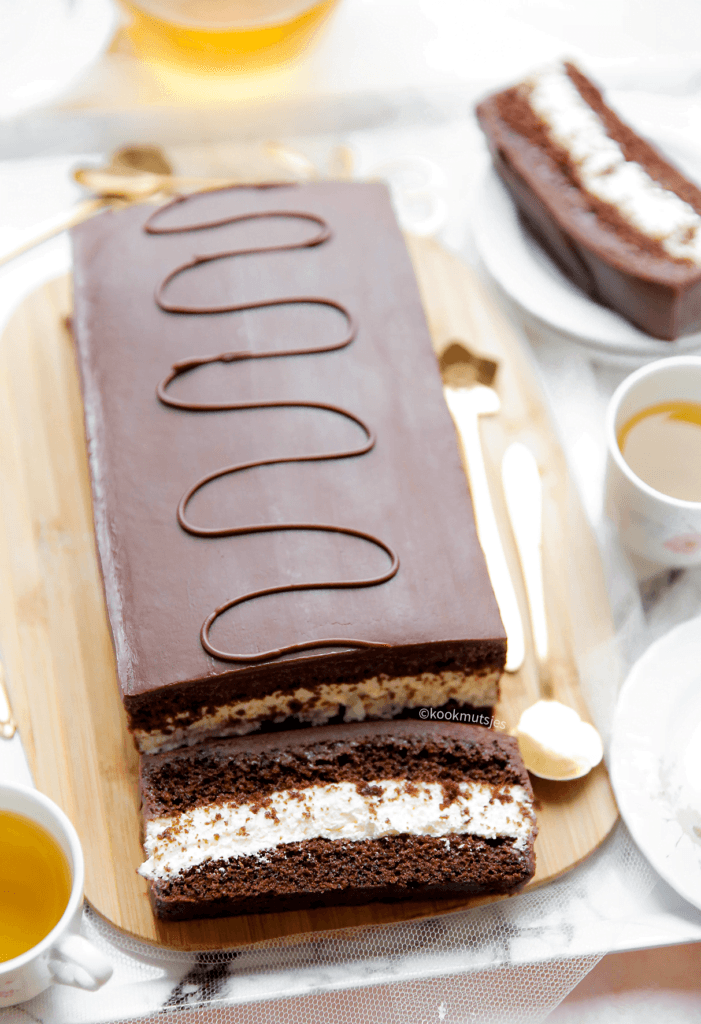 Gevulde chocoladecake eindresultaat Kookmutsjes