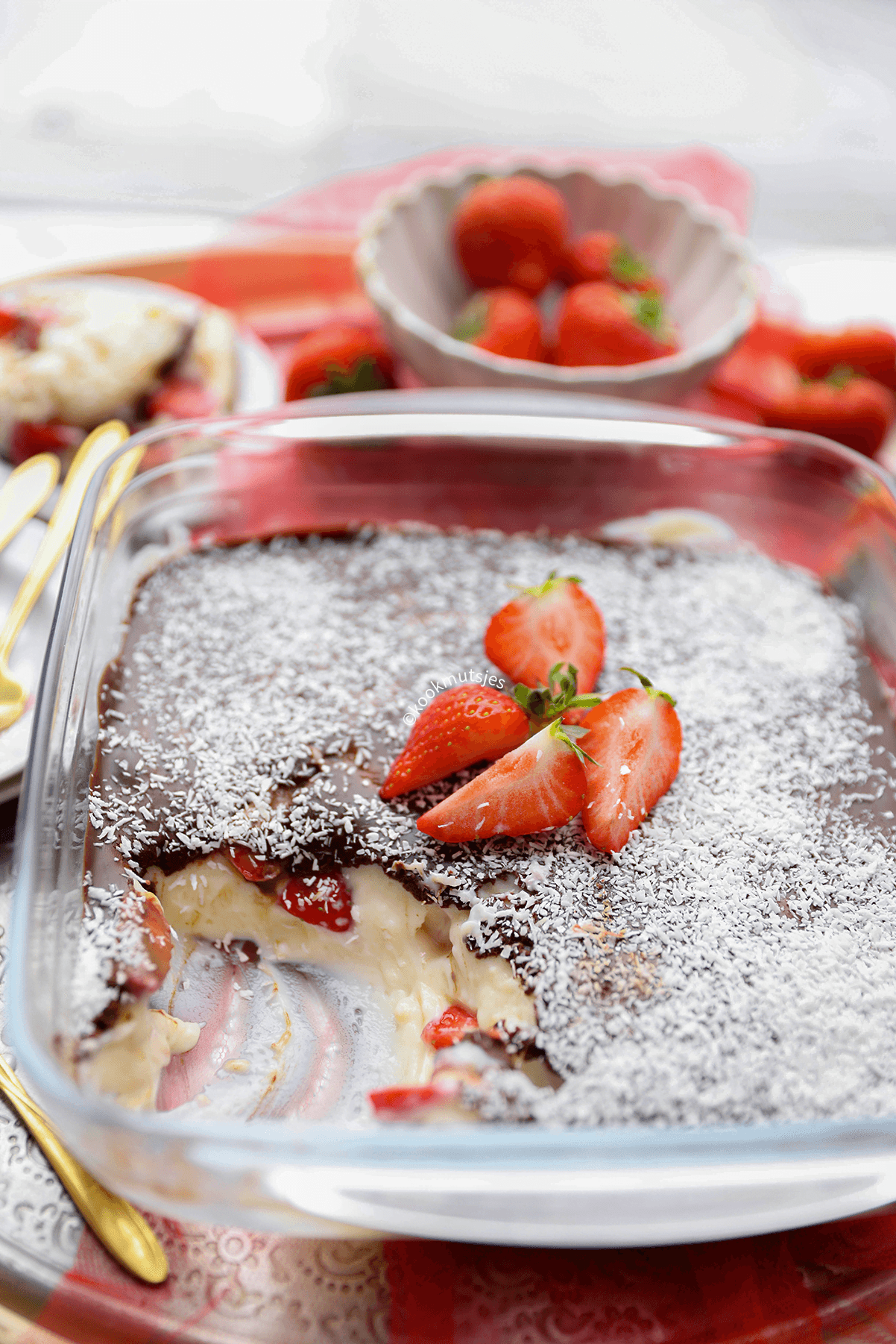Aardbei dessert eindresultaat Kookmutsjes